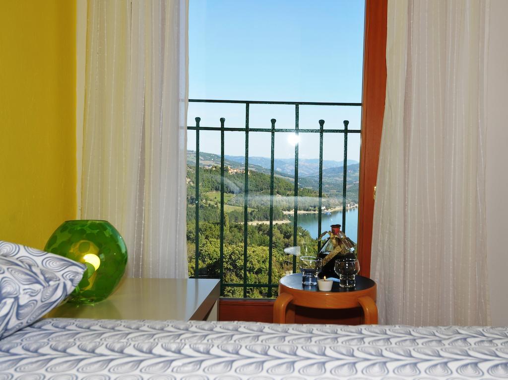 B&B Borgo Massovrana Castel di Casio 객실 사진