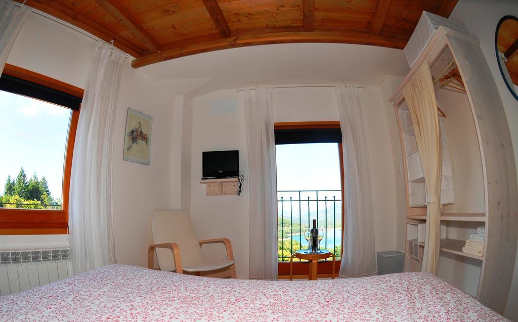 B&B Borgo Massovrana Castel di Casio 외부 사진